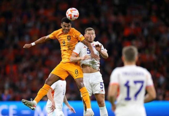 埃因霍温发布备战花絮，国际比赛日官宣签约，足总杯任务艰巨，细节决定成败(英足总杯重赛规则)-综合娱乐平台入口